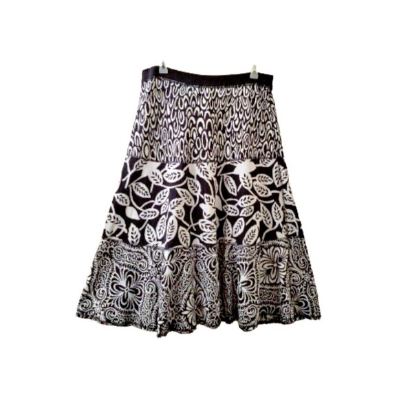 NICAYA Black White Print Maxi Skirt Plus Sz 2x Stretchy Knit Long Leaves A-Line - Picture 4 of 5